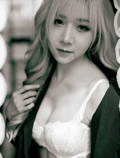 Neu Thai Model Jada 21682 Stade Wasser Ost 22 SUN Erotik  T.015214616646